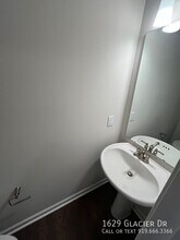 1629 Glacier Dr in Durham, NC - Building Photo - Building Photo
