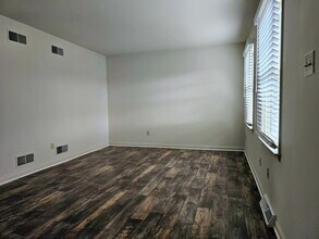 88 Robinhill Dr in Lititz, PA - Building Photo - Building Photo