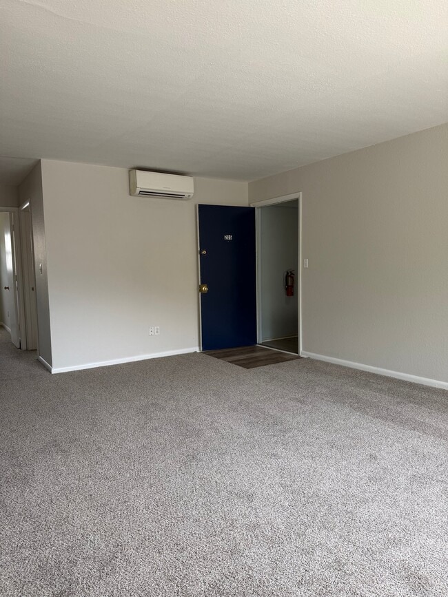 2412 Azalea Garden Rd