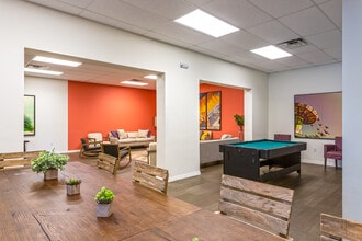 Biscayne in North Miami, FL - Building Photo - Building Photo