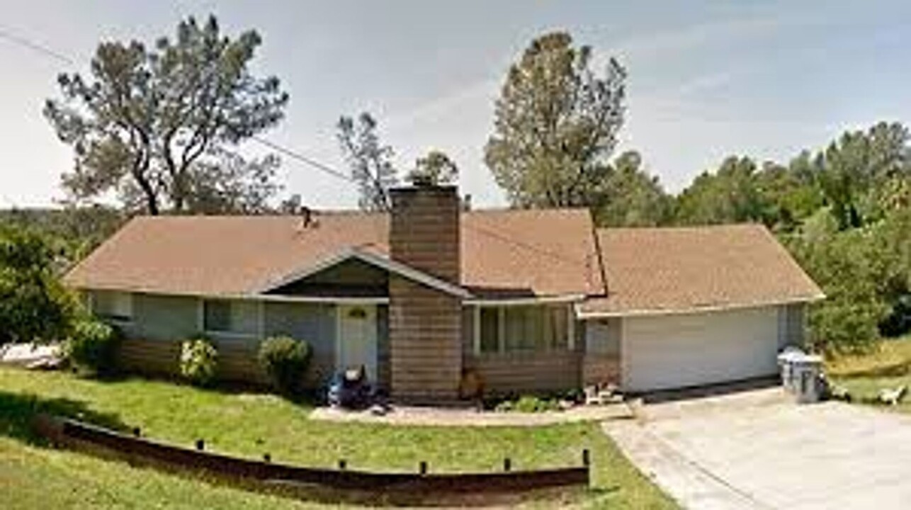 357 Canyon Highlands Dr in Oroville, CA - Building Photo