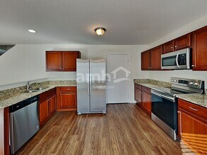 5552 N Genoa St in Denver, CO - Building Photo - Building Photo