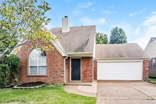 9587 Chi Chi Ln in Lakeland, TN - Building Photo