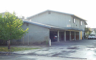 1391 N Palm Ave in Fresno, CA - Building Photo