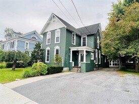 130 East Ave in Watertown, NY - Building Photo