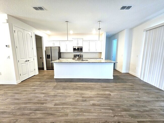 2034 Garbett Ave in Palm Bay, FL - Building Photo - Building Photo