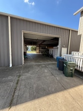 812 Abbe Rd N in Sheffield Village, OH - Building Photo - Building Photo