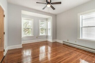 49 Harrison St in Somerville, MA - Building Photo - Building Photo