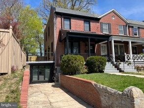 327 Whittier St NW in Washington, DC - Building Photo - Building Photo