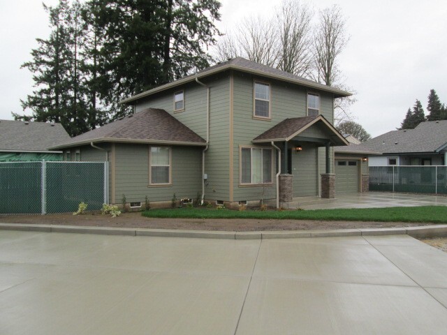 property at 1052 53rd St