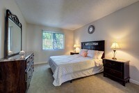 Fair Oaks Apartments photo'