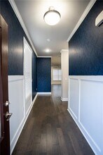 2215 Manor Pointe Dr in Cumming, GA - Foto de edificio - Building Photo