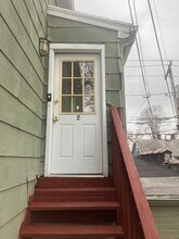 114 Olivia St in Derby, CT - Building Photo - Building Photo