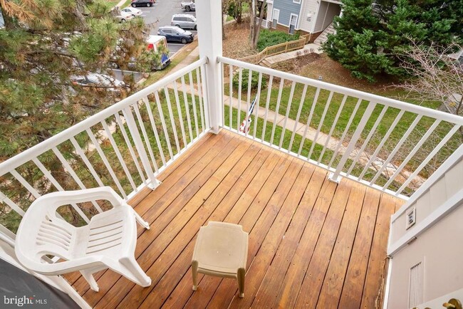 20951 Timber Ridge Terrace in Ashburn, VA - Building Photo - Building Photo