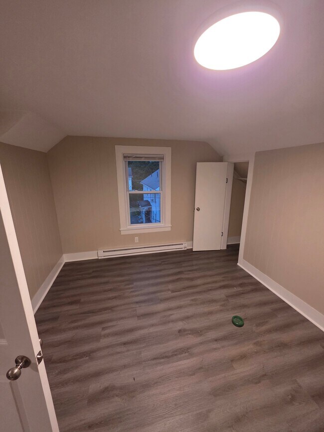 95 Maple St