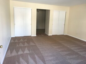 422 Aylesford Pl in Lexington, KY - Building Photo