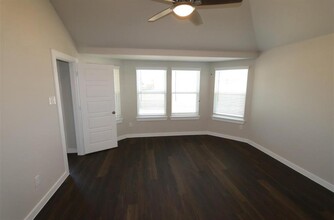 26260 Astral Wy in La Marque, TX - Building Photo - Building Photo