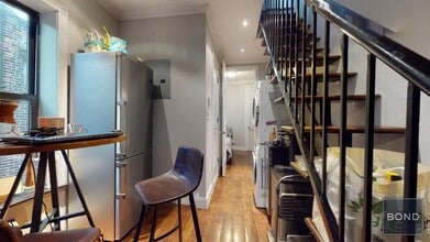 314 E 106th St in New York, NY - Building Photo - Building Photo
