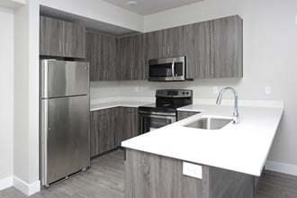 Gardner Station in West Jordan, UT - Foto de edificio - Interior Photo