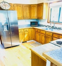 202 Wheeler View Dr in Mammoth Lakes, CA - Building Photo - Building Photo