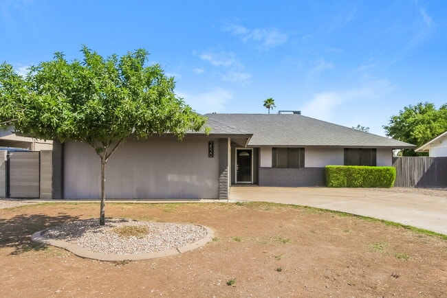 property at 2520 E Javelina Ave