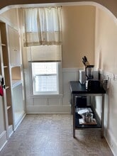 1231 E 19th St, Unit 1231 in Oakland, CA - Building Photo - Building Photo