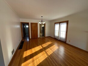 1738 Ashland Ave in Columbus, OH - Building Photo - Building Photo
