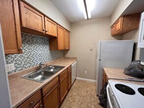 455 Wymore Rd in Altamonte Springs, FL - Building Photo - Building Photo
