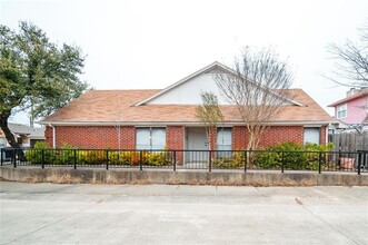 3251 Bellville Dr in Dallas, TX - Building Photo - Building Photo