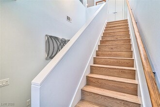 251 Tower St in Las Vegas, NV - Building Photo - Building Photo