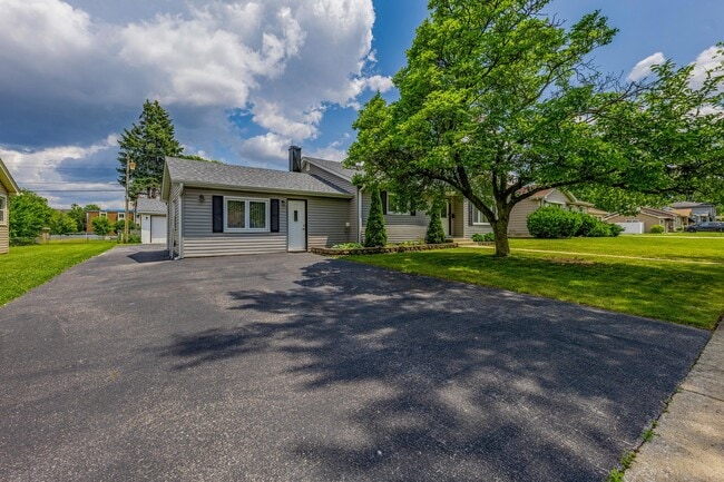 10549 Oak Park Ave in Chicago Ridge, IL - Building Photo - Building Photo