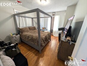 30 Mt Hope St, Unit 1 in Boston, MA - Building Photo - Building Photo