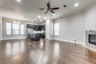 4323 Dickason Ave in Dallas, TX - Building Photo - Building Photo