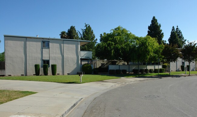 20689-20687 Park Cir in Cupertino, CA - Building Photo - Building Photo