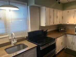 5310 S Archer Ave in Chicago, IL - Building Photo - Building Photo