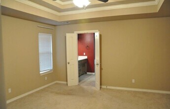 6613 Stinchcomb Dr in Oklahoma City, OK - Building Photo - Building Photo