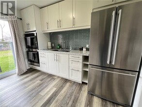 830 Mohawk Rd E in Hamilton, ON - Building Photo - Building Photo