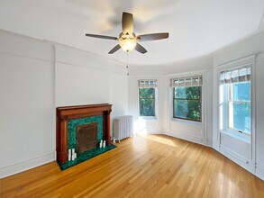 1934 W Grace St in Chicago, IL - Building Photo - Building Photo