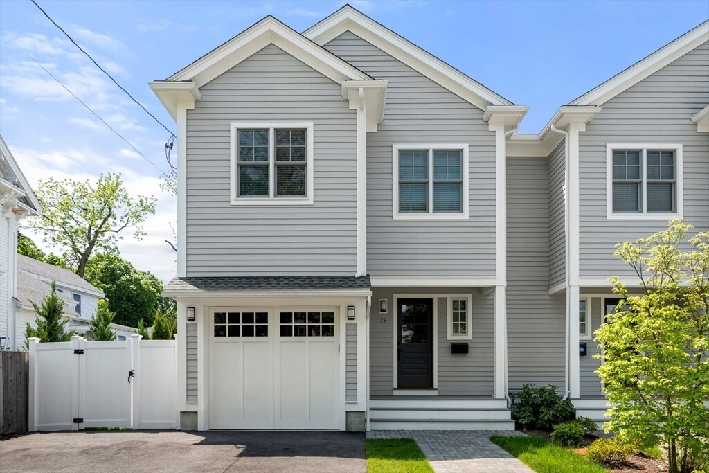 78 Waban Park in Newton, MA - Building Photo