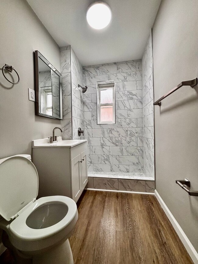 property at 237 E Xenia Dr