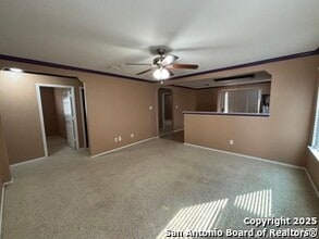 9210 Silver Vista in San Antonio, TX - Building Photo - Building Photo