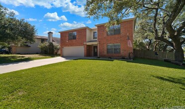 16627 Crystal Glade in San Antonio, TX - Foto de edificio - Building Photo