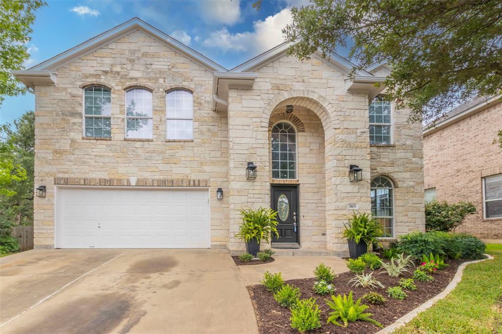 3103 Cashell Wood Dr in Cedar Park, TX - Foto de edificio