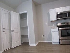 19 Curly Leaf Ln in Conway, AR - Building Photo - Building Photo