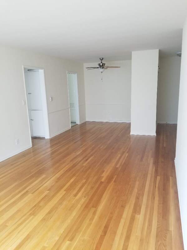 1347 N Alta Vista Blvd-Unit -7 in Los Angeles, CA - Building Photo - Building Photo