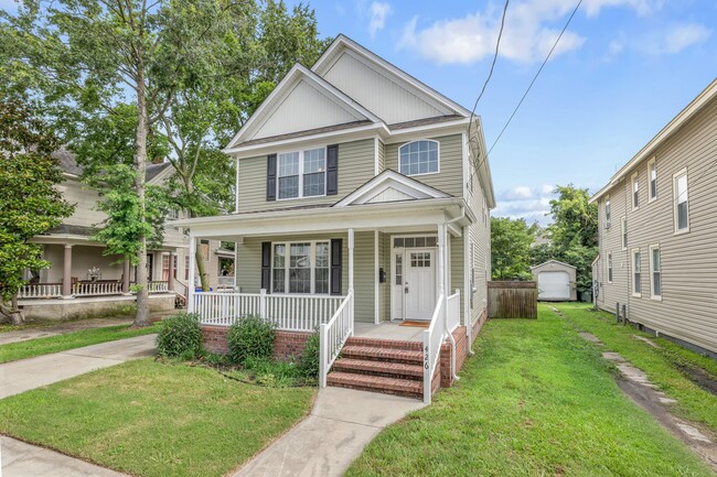 property at 426 W 28th St