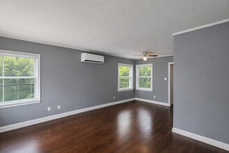 150 Evergreen St in Warner Robins, GA - Building Photo - Building Photo