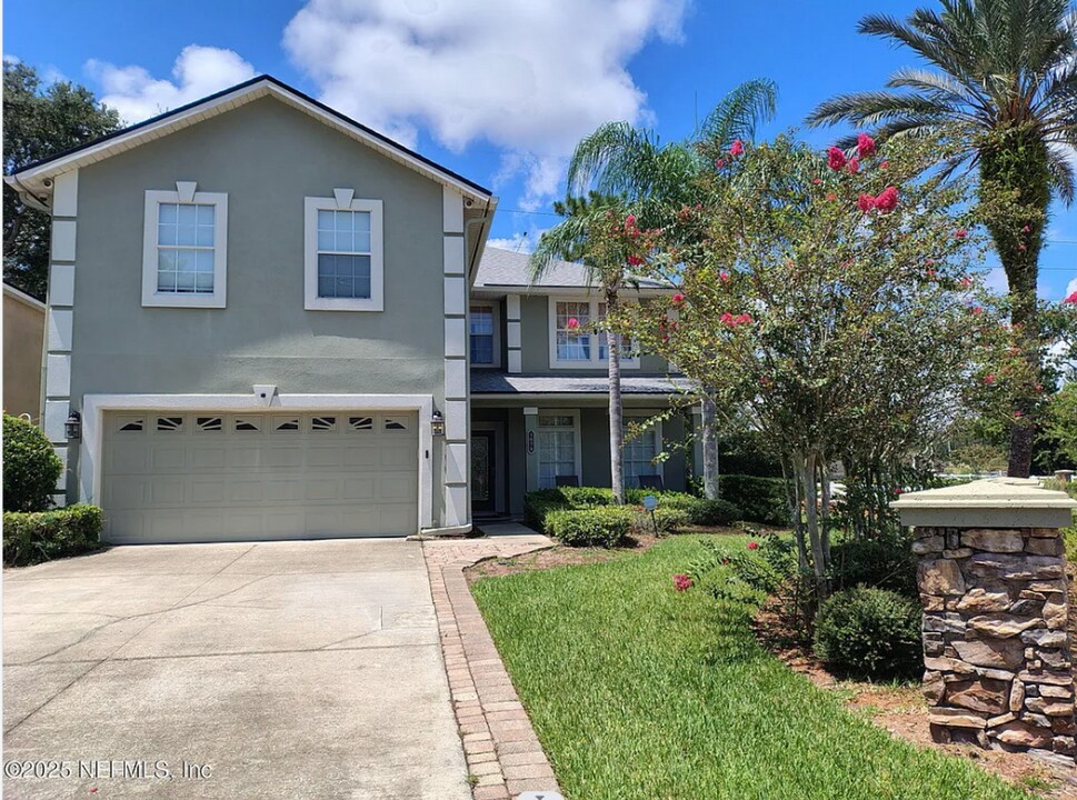 1674 Hammock Grove Ln in Jacksonville, FL - Building Photo