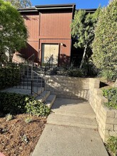 4904 Maytime Ln, Unit 4904 in Culver City, CA - Building Photo - Building Photo