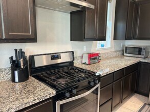 5243 Comfrey St in Fairfield, CA - Building Photo - Building Photo